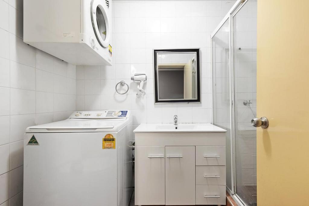 Cozy Single Room - Seconds To Central Station - Nearby Cbd Usyd Uts - Shared Bathroom Sídney Exterior foto